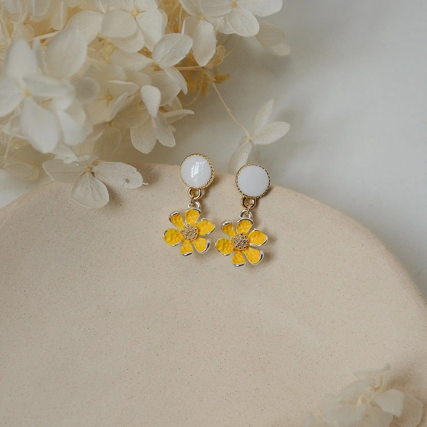 [Clearance] Flower Earrings