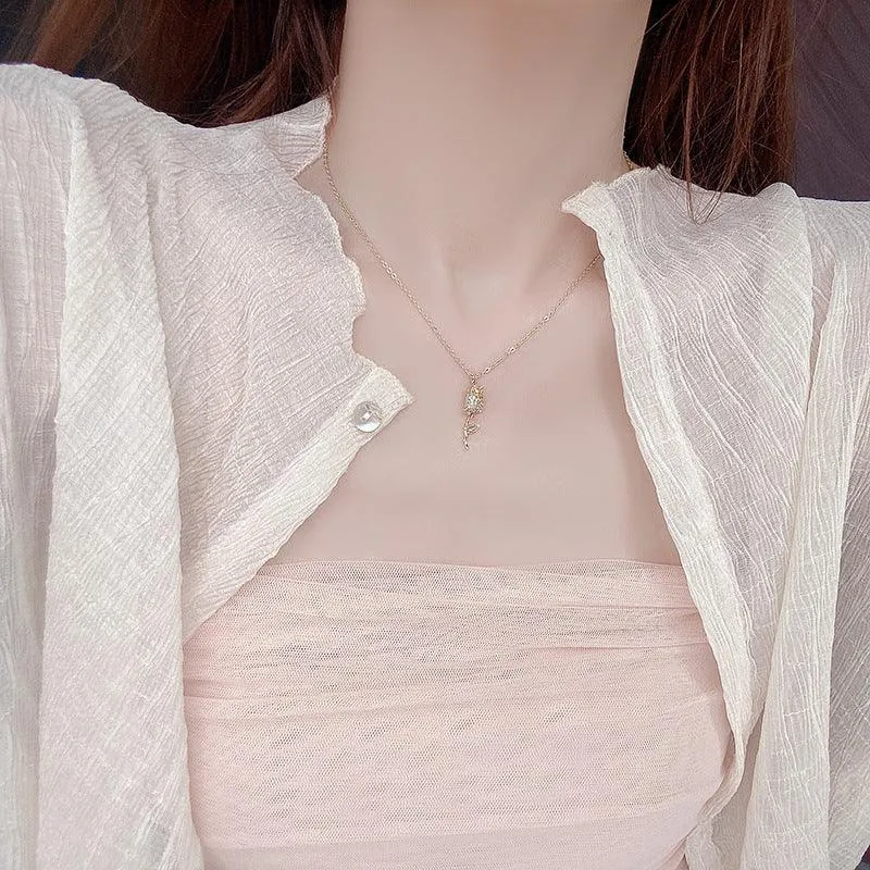 [Clearance] Rose Necklace
