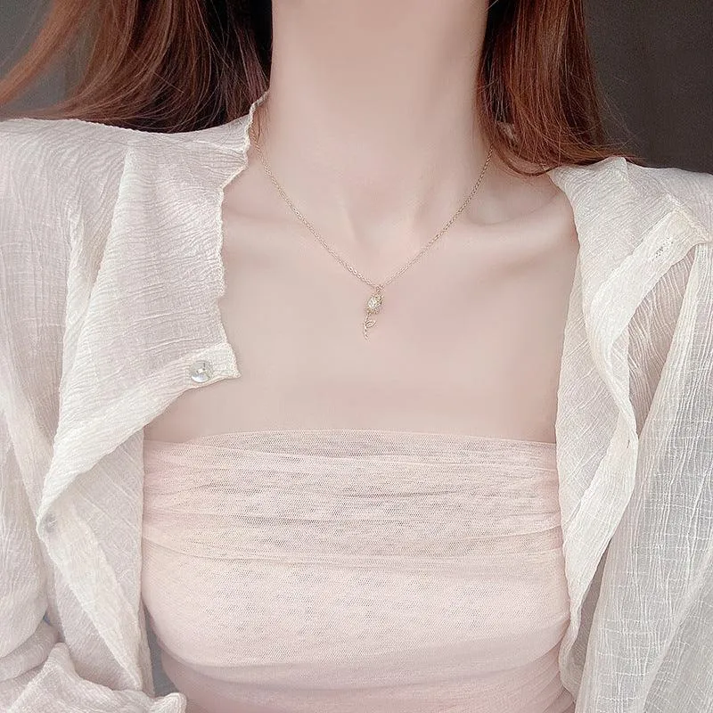 [Clearance] Rose Necklace