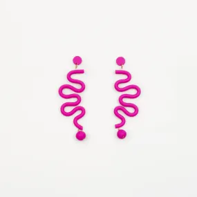 Squiggle earrings, pink
