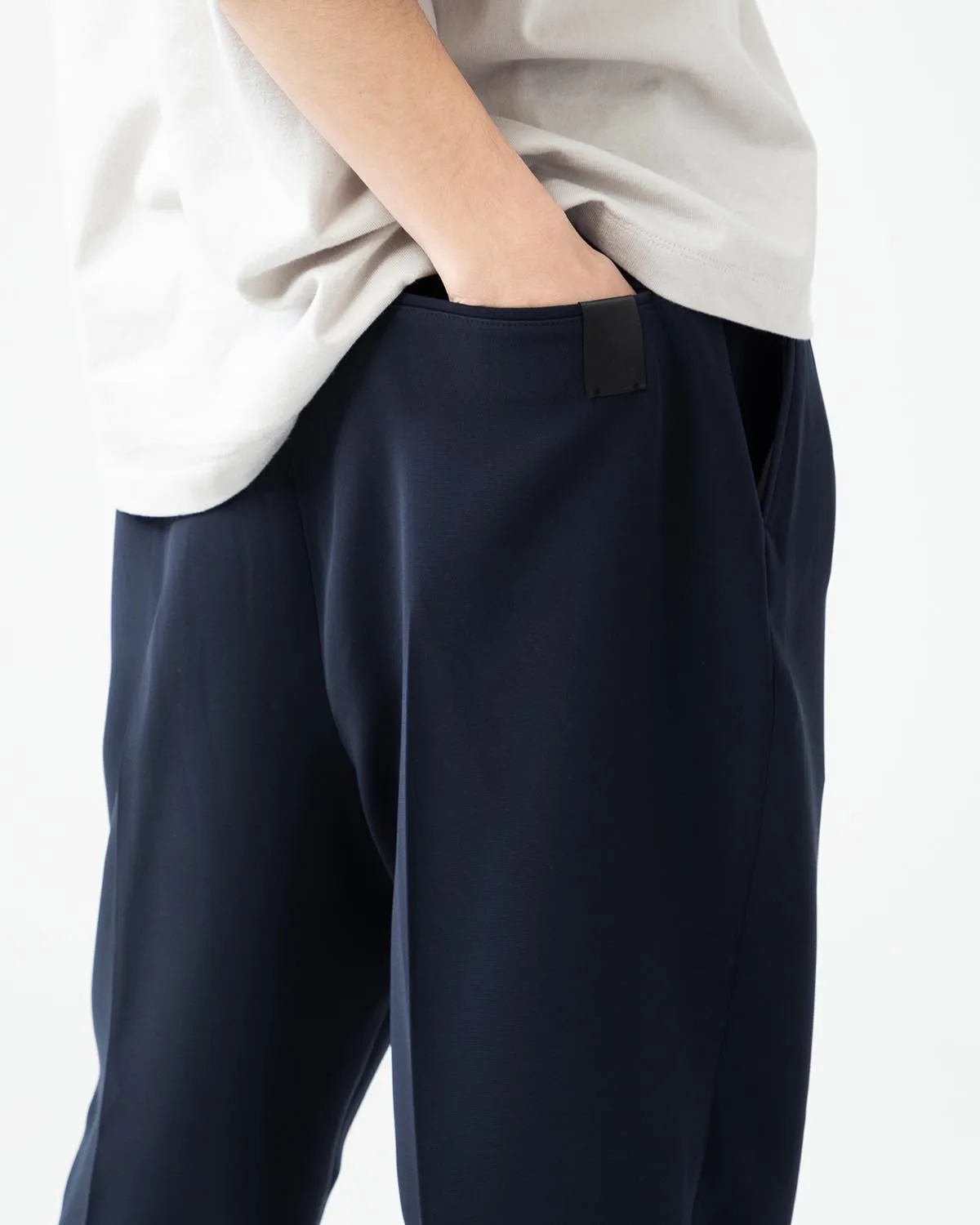 WIDE TAPERED PANTS
